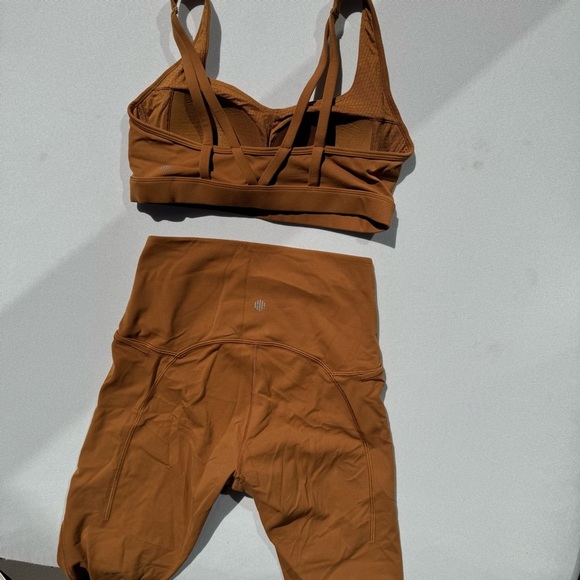 NWT NEIWAI ACTIVE X NYCB Mousse Medium Support Leggings + Bra Size S - Picture 5 of 5